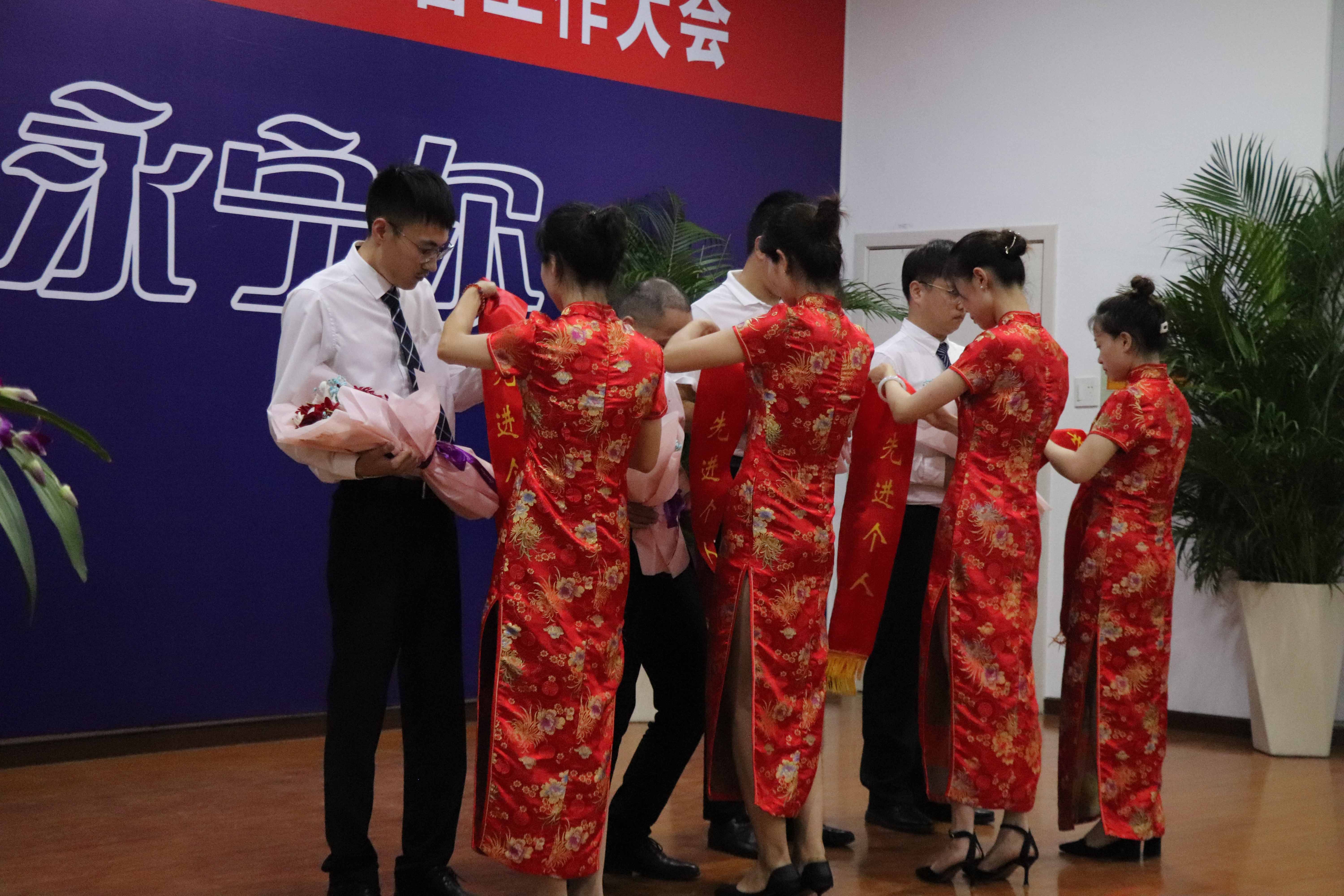 AG真人国际·(中国区)官方网站-旗舰厅入口