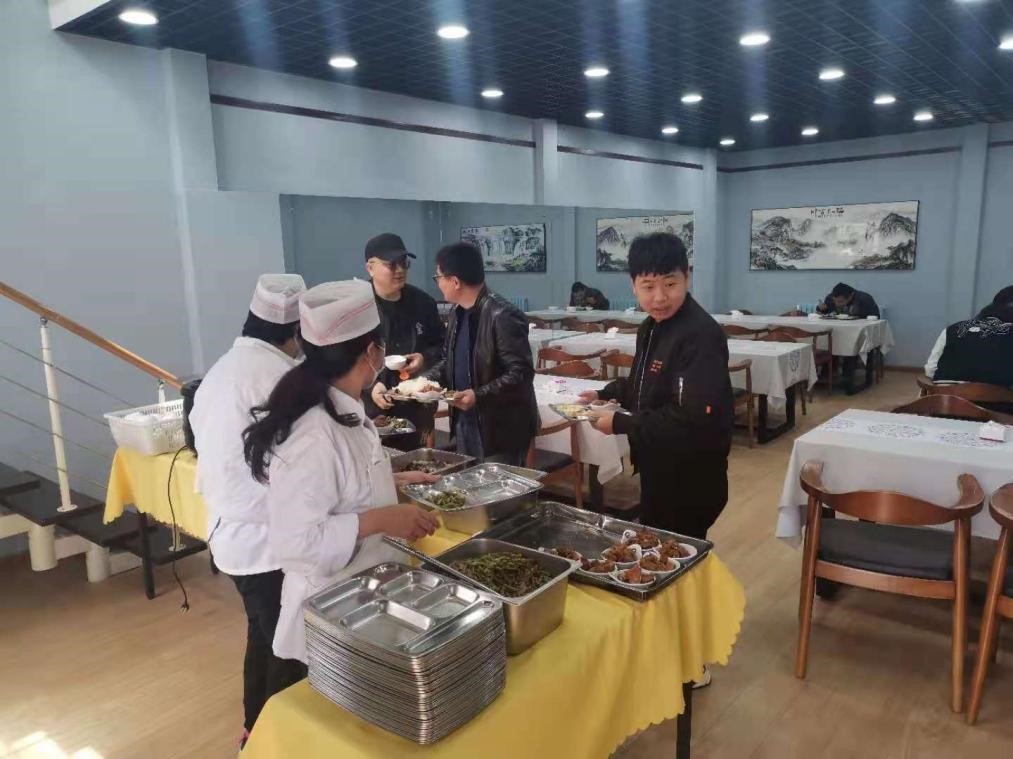 中国·太阳成tyc7111cc(集团)有限公司-官方网站